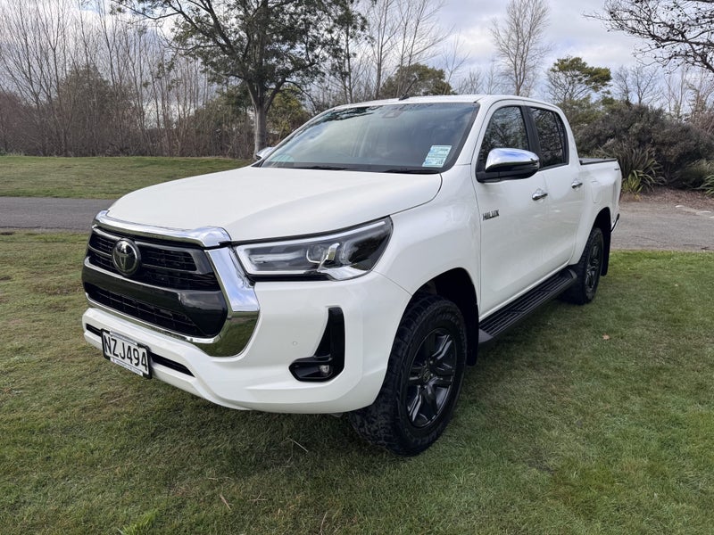 2022 Toyota Hilux SR5 2.8DT Automatic 2WD Doubl...