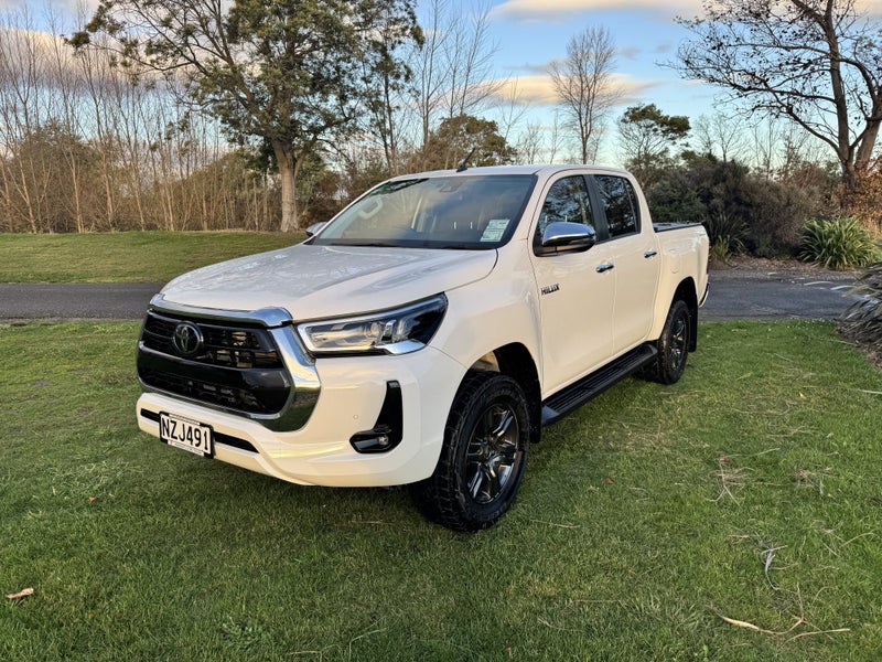 2022 Toyota Hilux SR5 2.8DT Automatic 2WD Doubl...