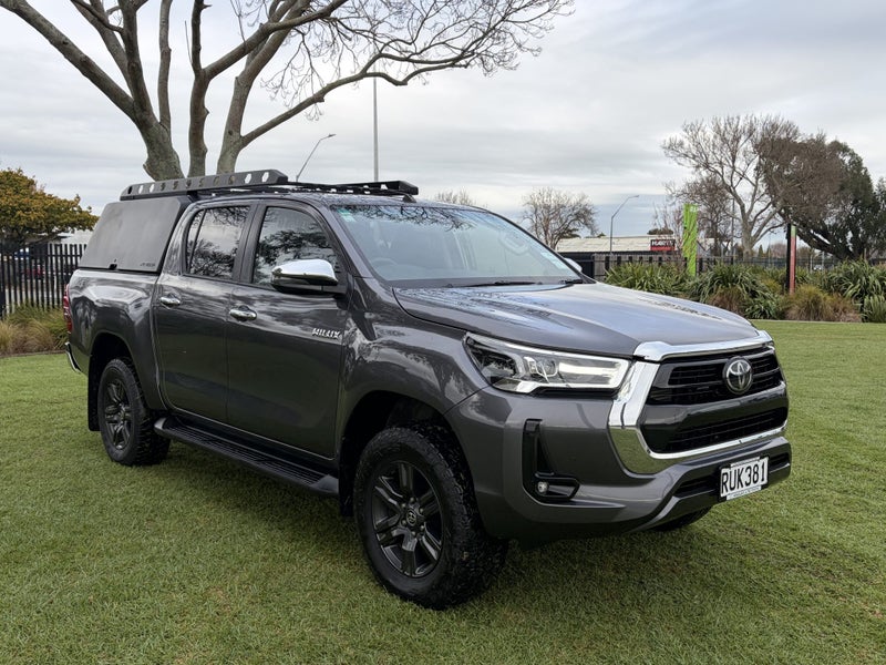 2022 Toyota Hilux SR5 2.8DT Automatic 4WD Doubl...