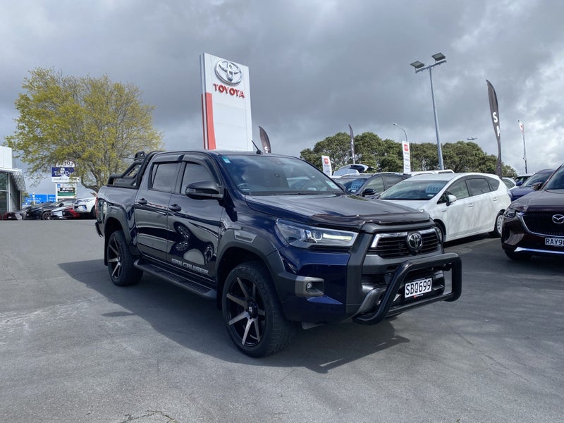 2022 Toyota Hilux SR5 CRUISER 2.8DT 6AT 4WD