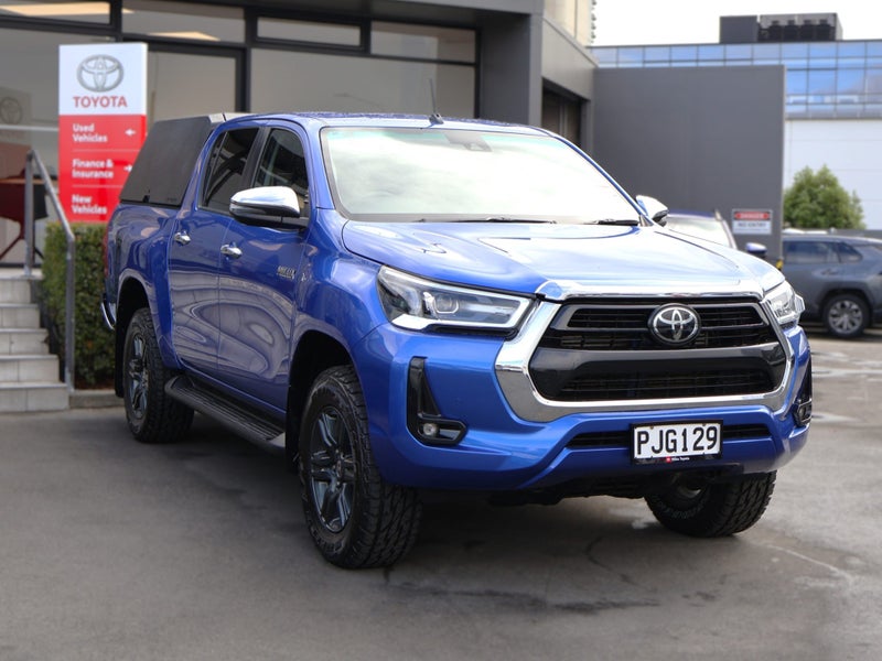 2022 Toyota Hilux SR5 DIESEL TURBO 4WD/4X4, Aut...
