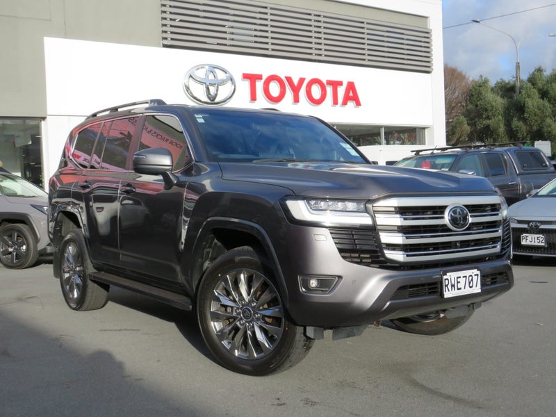 2022 Toyota Land Cruiser 300 VX 3.3DT 10AT 4WD SUV