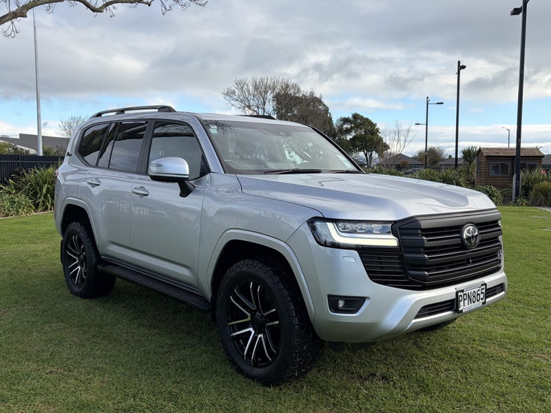 2022 Toyota Land Cruiser 300 VX 3.3DT Automatic...