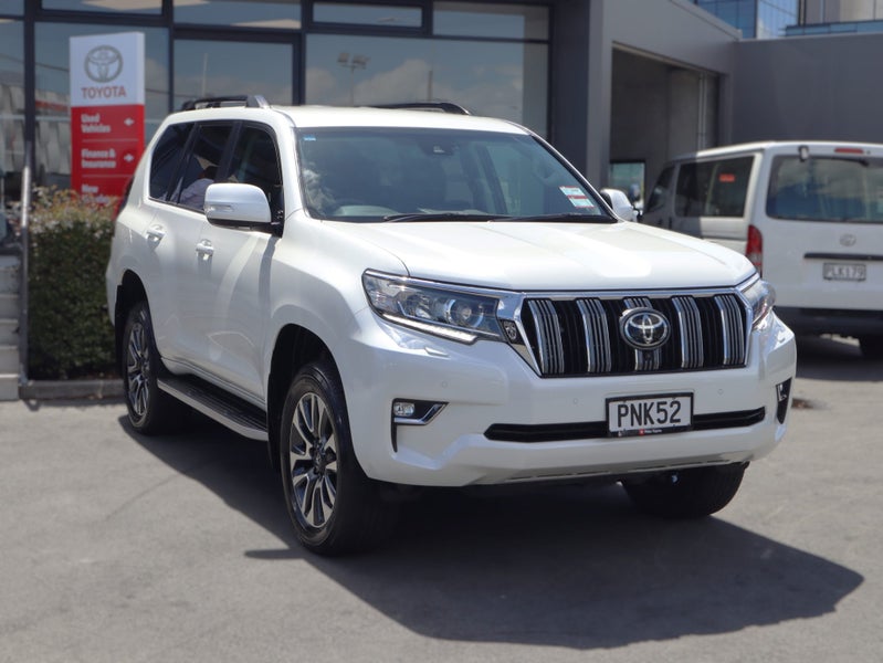 2022 Toyota Land Cruiser Prado VX 4WD, Leather