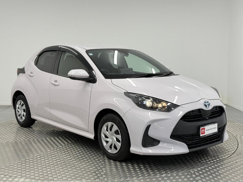 2022 Toyota Yaris 1.5 Hybrid G
