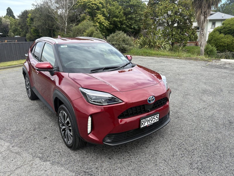 2022 Toyota Yaris Cross Limited 1.5P HV ECVT FW...