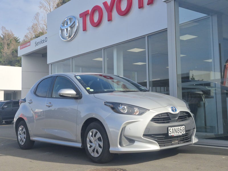 2022 Toyota Yaris X 1.5P HYBRID Auto GX