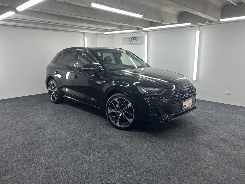 2023 Audi Q5 50 TFSI E S Line