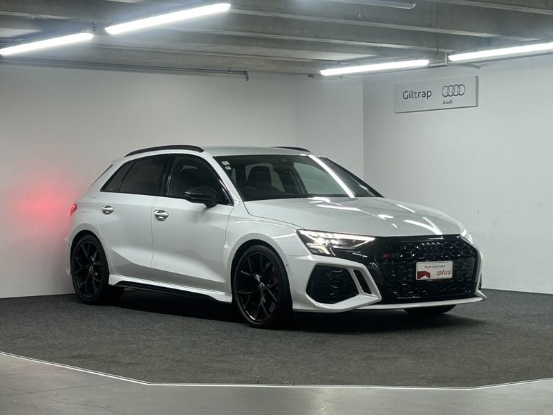 2023 Audi RS3 Sportback TFSI 294 kW
