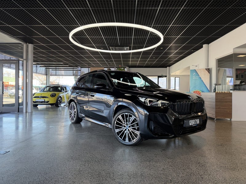 2023 BMW iX1 xDRIVE30 M Sport
