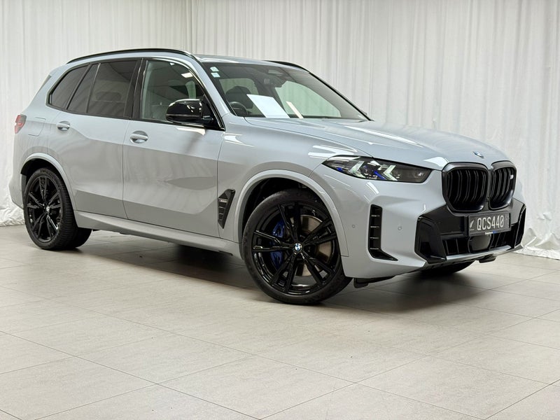 2023 BMW X5 X5 M60i with Innovations & Executiv...