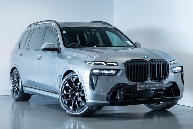 2023 BMW X7 xDrive40d M Sport Pro + Luxury