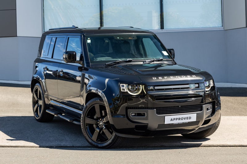 2023 Land Rover Defender 110 V8