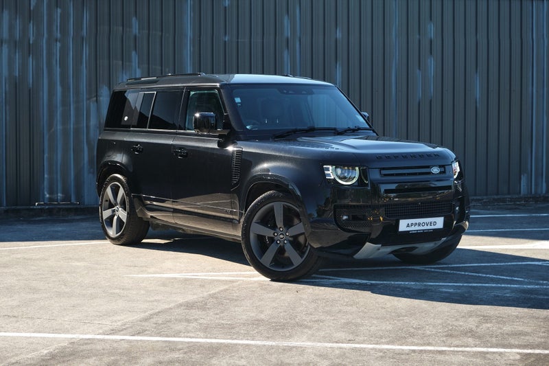 2023 Land Rover Defender 110 V8