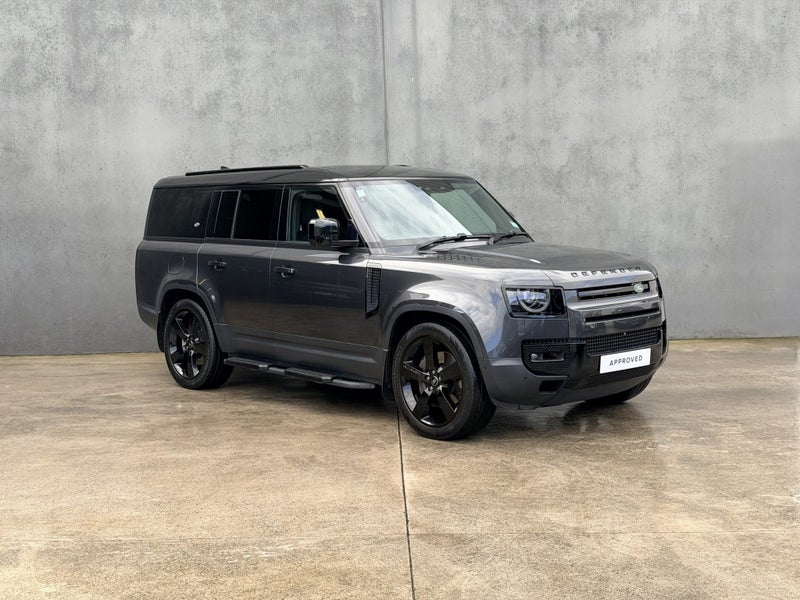 2023 Land Rover Defender 130 P400 HSE