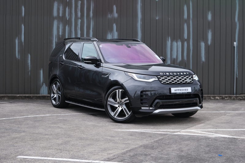 2023 Land Rover Discovery D300 Metropolitan Edi...