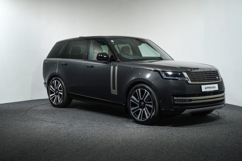 2023 Land Rover Range Rover D350 SE, 3.0L TURBO...