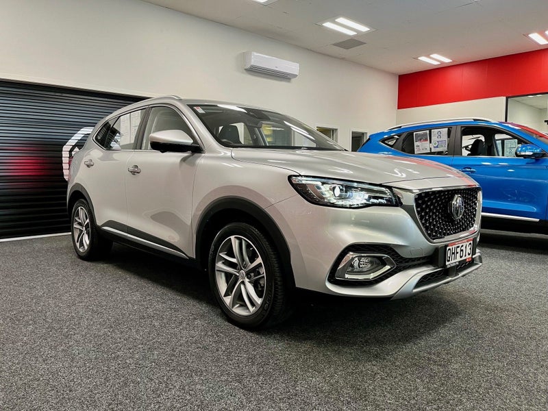 2023 MG HS PHEV Essence Plug-In Hybrid