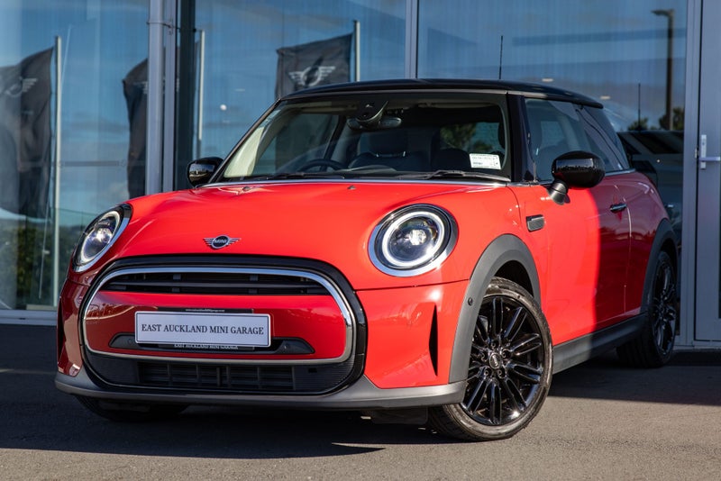 2023 MINI Hatch Cooper Classic plus