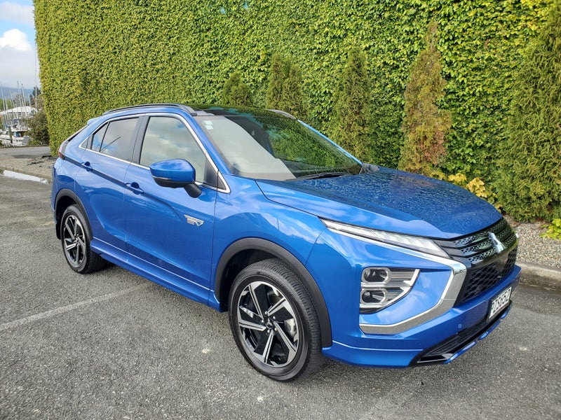 2023 Mitsubishi Eclipse Cross PHEV VRX AWD - IN...
