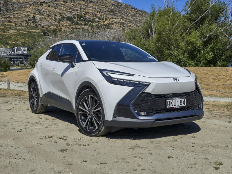2023 Toyota C-HR Limited Hybrid