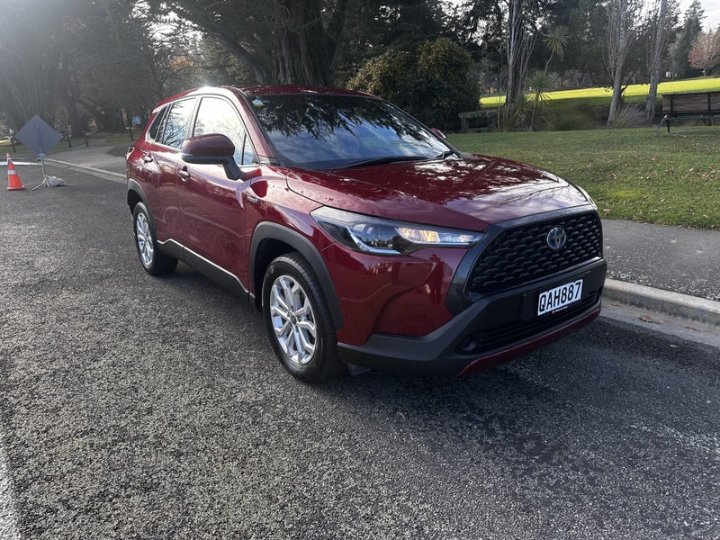 2023 Toyota Corolla Cross GX 2.0P HEV ECVT FWD...