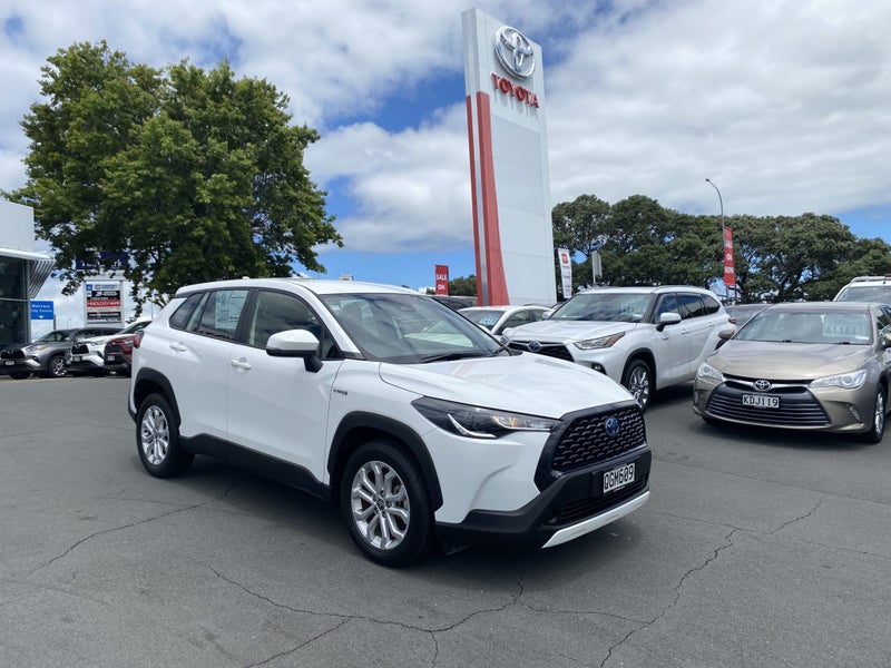2023 Toyota Corolla Cross GX 2.0P HEV ECVT FWD...