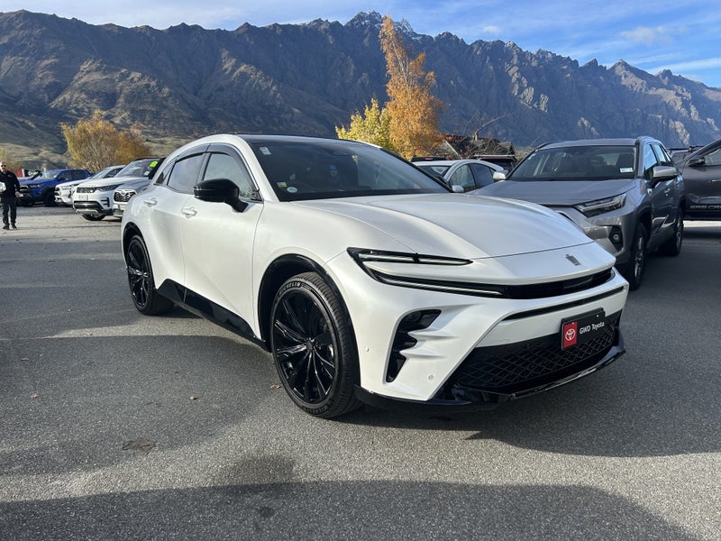 2023 Toyota Crown Sport Z Hybrid AWD