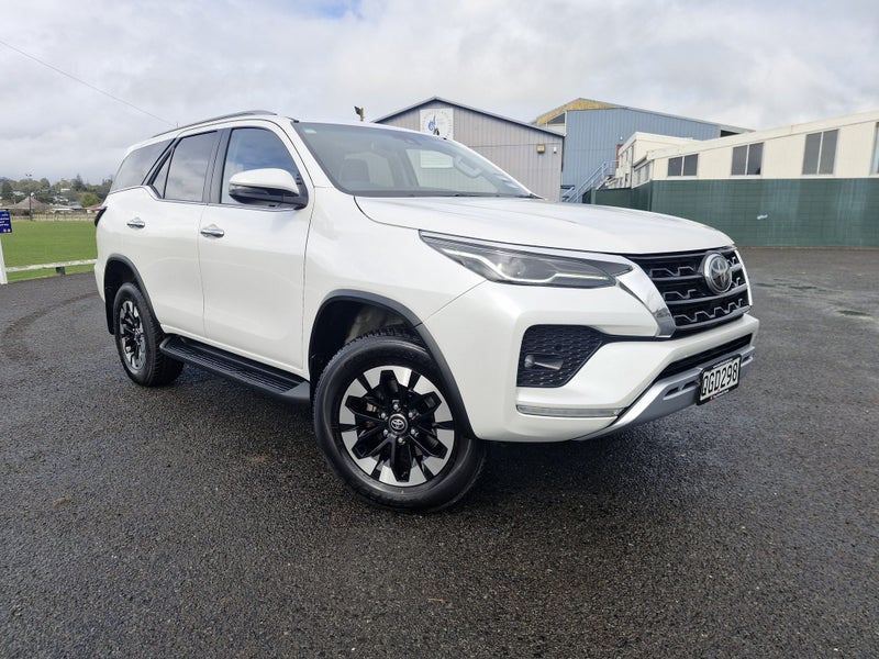 2023 Toyota Fortuner GXL 2.8DT 6AT 4WD WG/5D/7S...