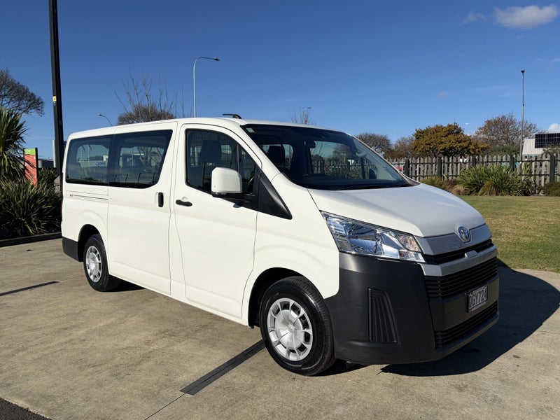2023 Toyota Hiace ZR 2.8DT Automatic RWD Van