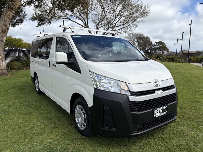 2023 Toyota Hiace ZR 2.8DT Manual RWD Van - Tow...