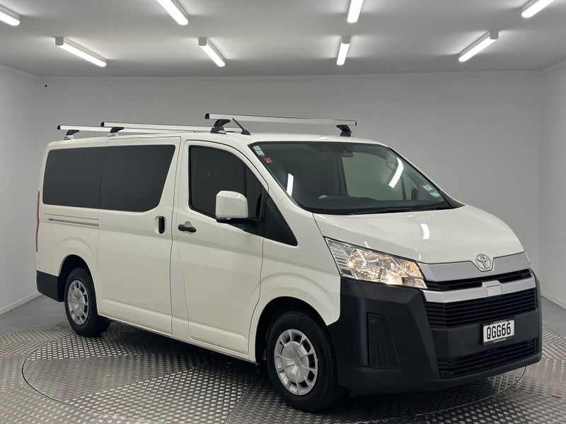 2023 Toyota Hiace ZR 2.8DT RWD