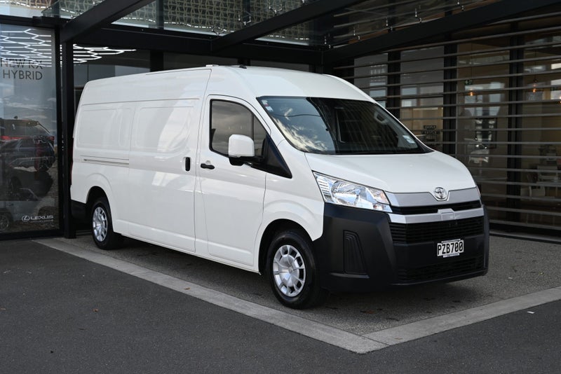 2023 Toyota Hiace ZX 2.8 Turbo Diesel RWD Panel...