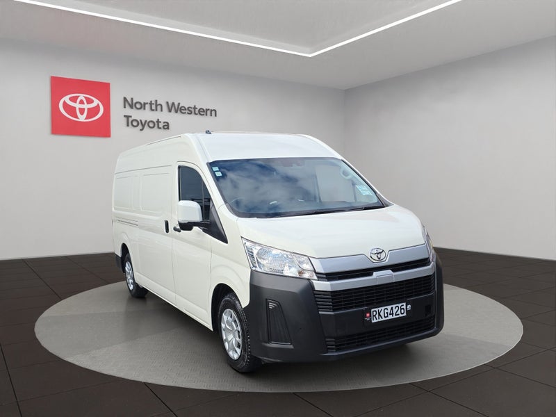 2023 Toyota Hiace ZX 2.8L Diesel Turbo RWD Van