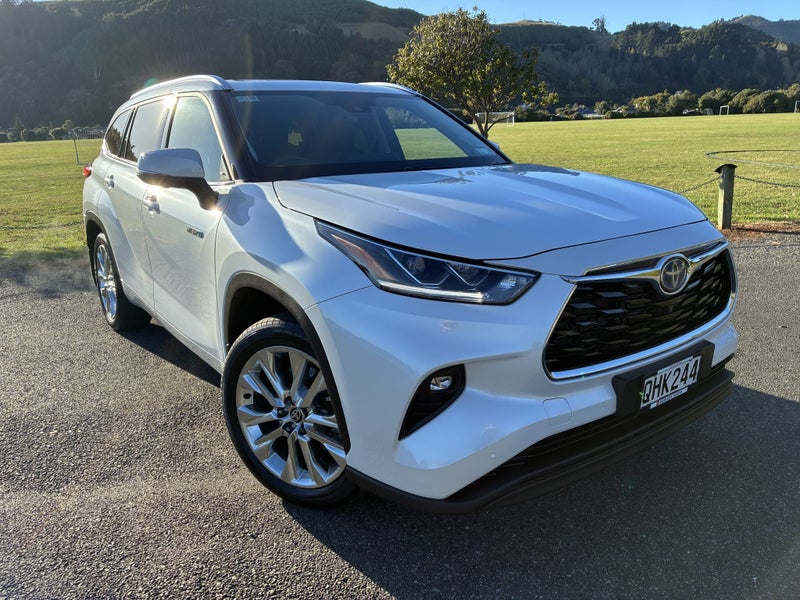 2023 Toyota Highlander Limited ZR 2.5P