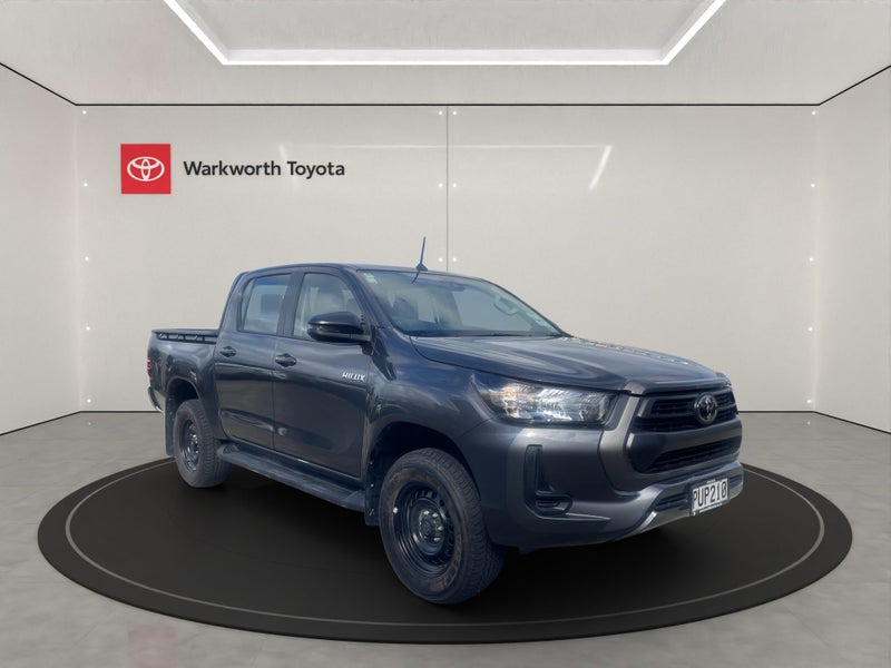 2023 Toyota Hilux SR 2.8DT 6MT 4WD DCW/4D/5S (J...