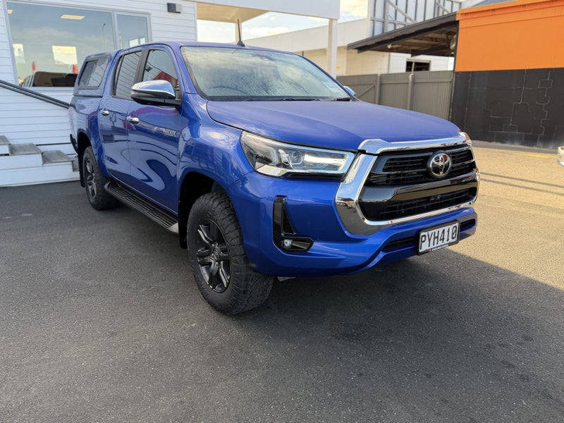 2023 Toyota Hilux SR5 2.8DT 6MT 4WD Ute - Manual