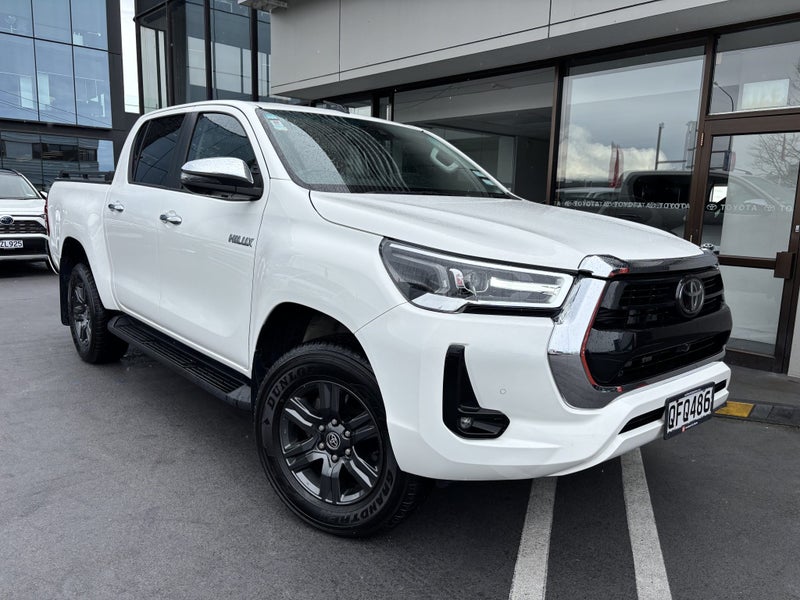 2023 Toyota Hilux SR5 4WD 2.8 DIESEL WORK UTE