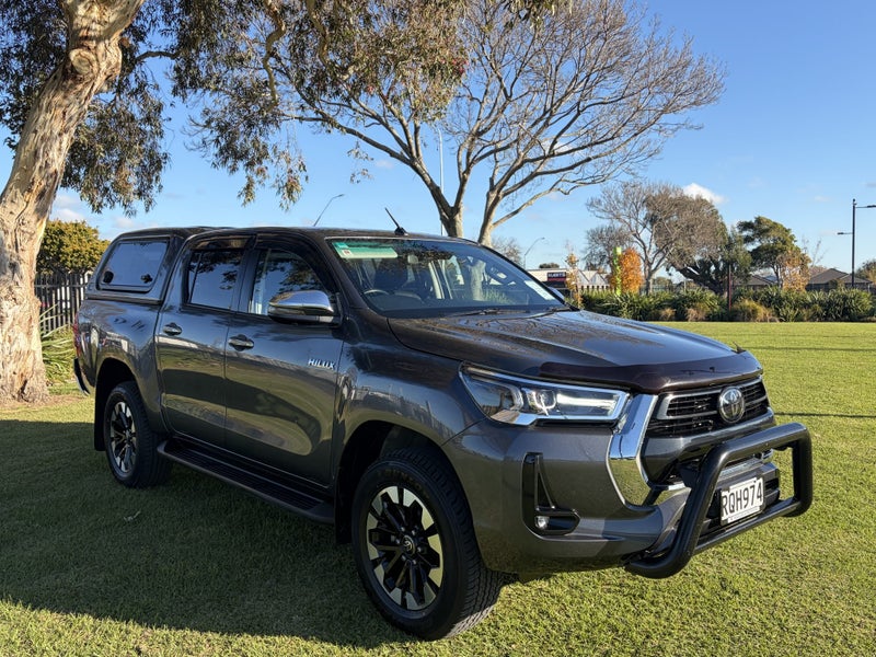 2023 Toyota Hilux SR5 4WD 2.8DT Auto Double Cab
