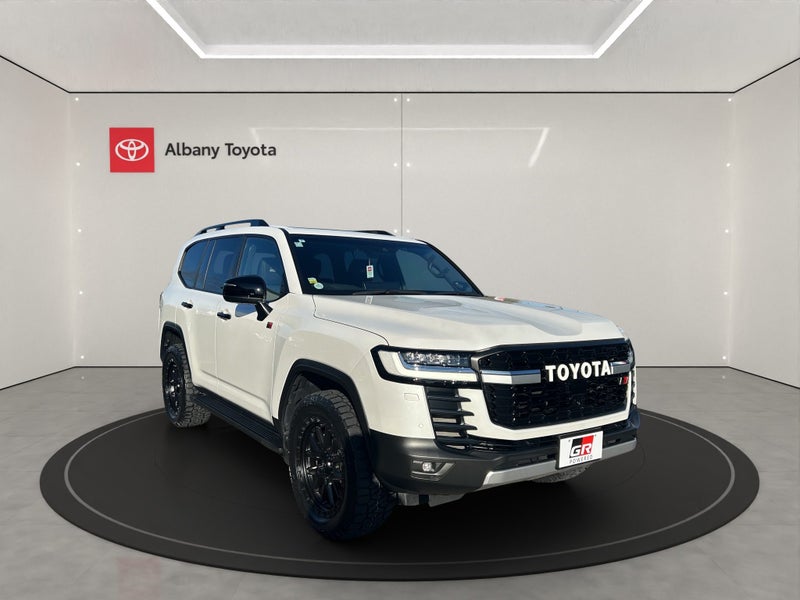 2023 Toyota Land Cruiser 300 3.3D GR Sport 4WD...
