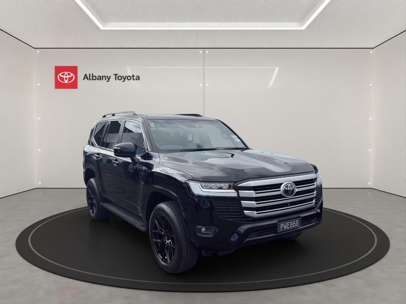2023 Toyota Land Cruiser 300 VX 3.3DT 10AT 4WD...