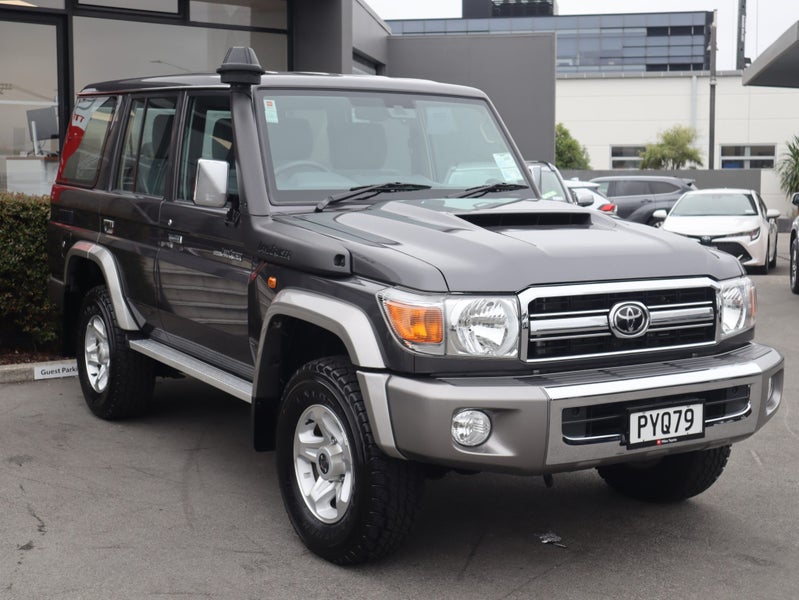 2023 Toyota Land Cruiser 70 LX V8 DIESEL TURBO,...