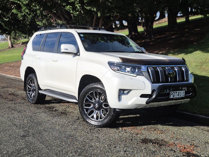 2023 Toyota Land Cruiser Prado VX 2.8D 6AT 4WD...