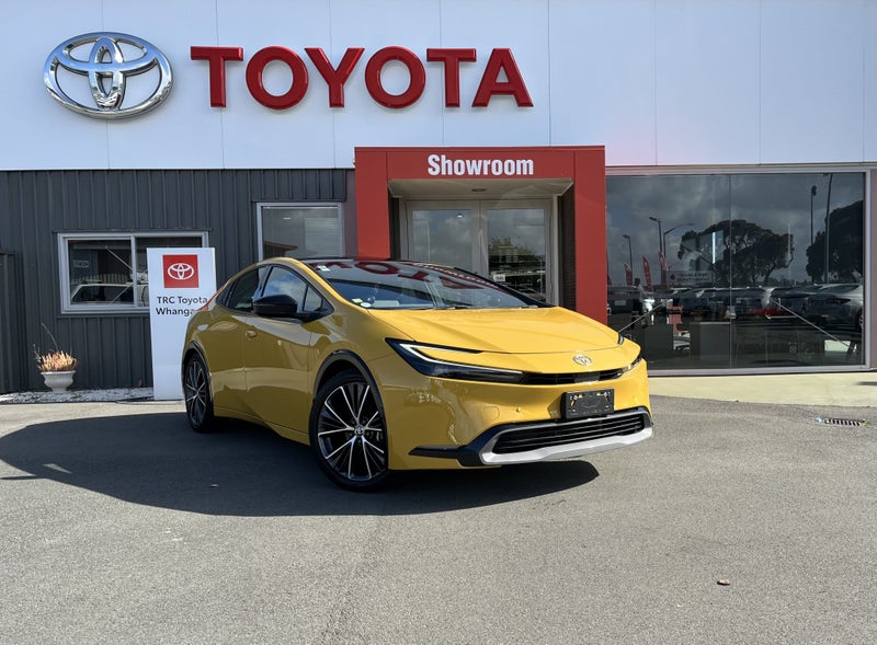 2023 Toyota Prius 2.0 Hybrid Z Hatch - Signatur...