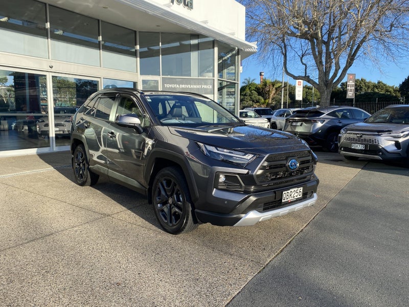 2023 Toyota RAV4 Adventure 2.5P Hybrid