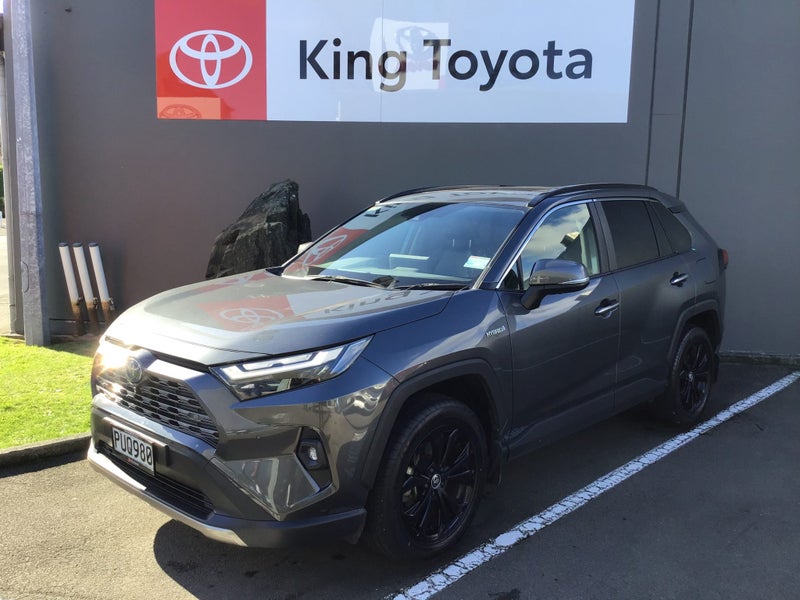 2023 Toyota RAV4 Limited 2.5P Hybrid NZ New