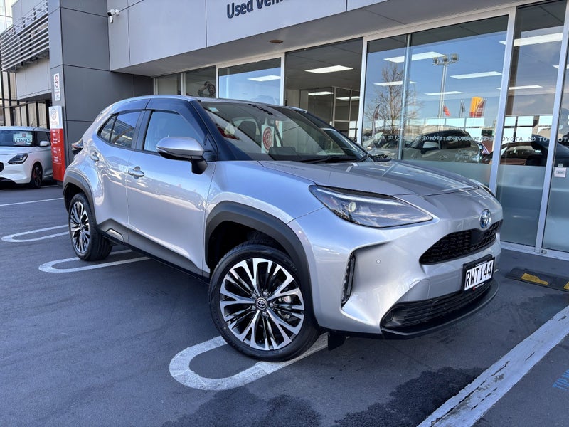 2023 Toyota Yaris Cross 1.5 Hybrid Z Adventure...
