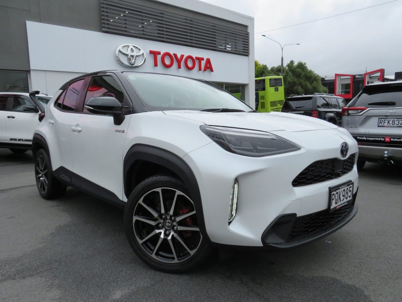 2023 Toyota Yaris Cross GR Sport 1.5P HEV ECVT...