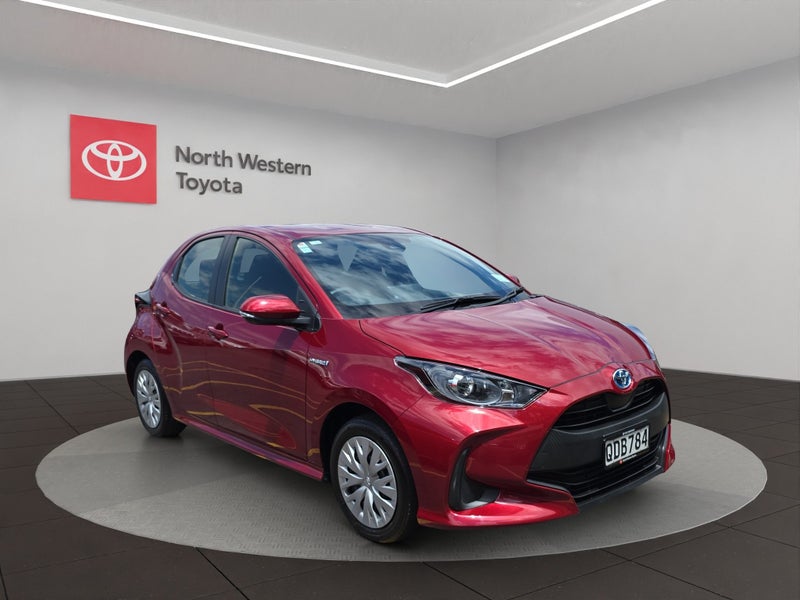 2023 Toyota Yaris GX 1.5L Hybrid FWD Hatchback