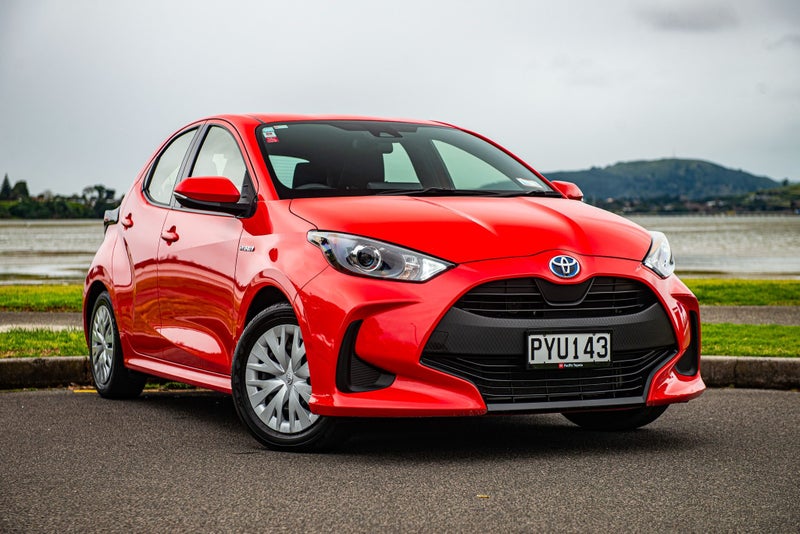 2023 Toyota Yaris GX 1.5P HV ECVT FWD